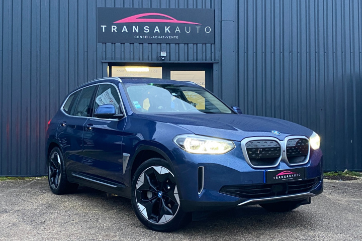 BMW iX3