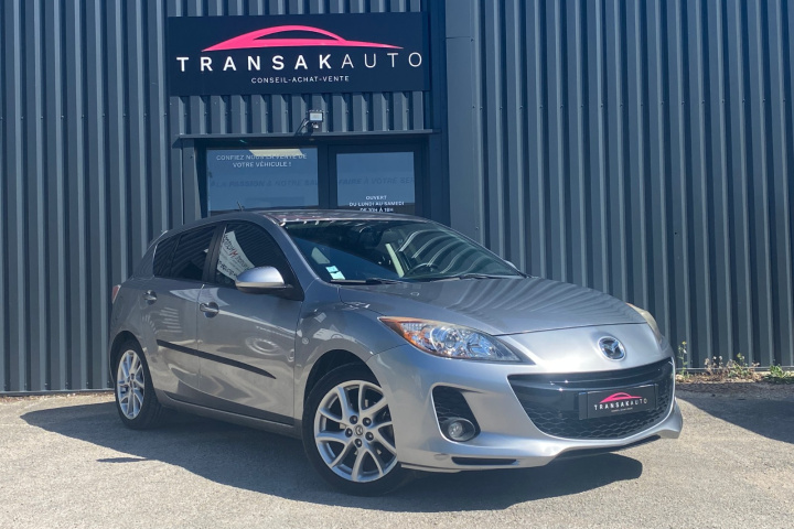 MAZDA MAZDA3