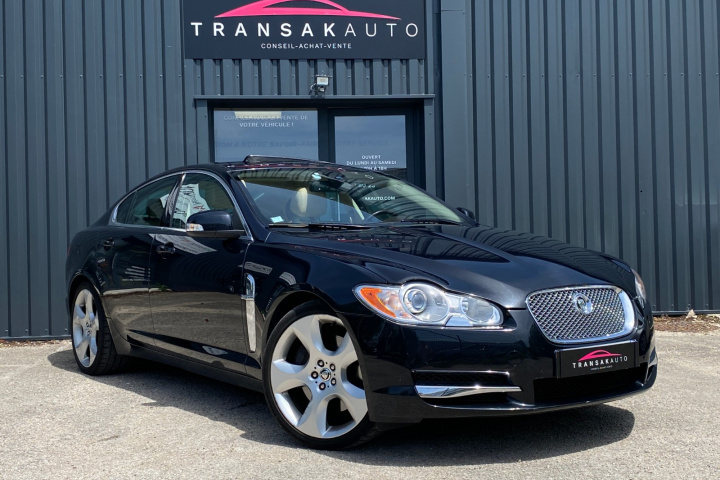 JAGUAR XF