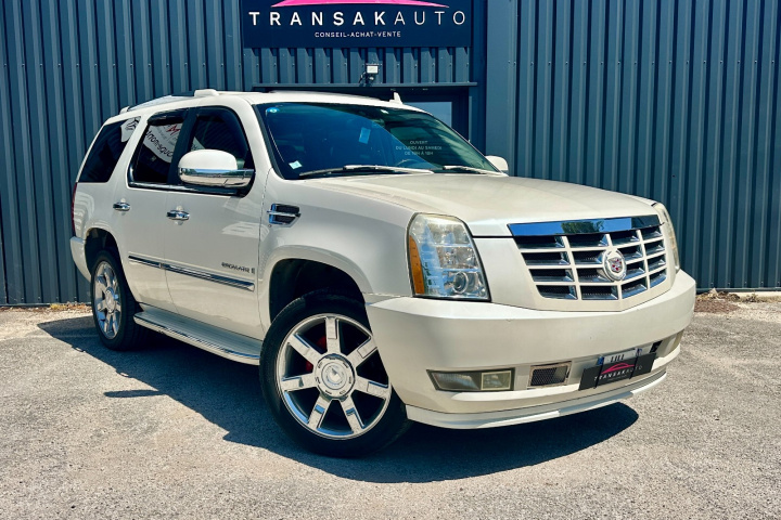 CADILLAC ESCALADE
