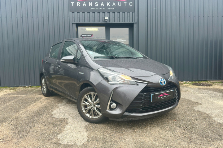 TOYOTA YARIS HYBRIDE MC2