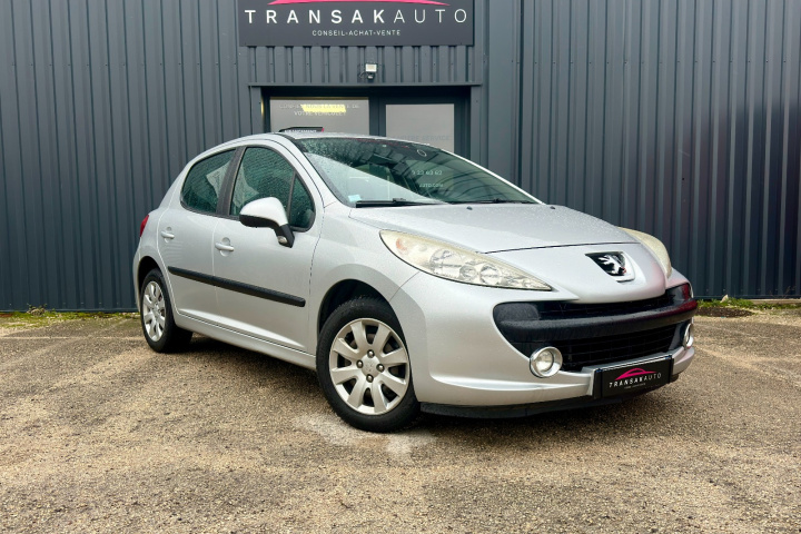 PEUGEOT 207