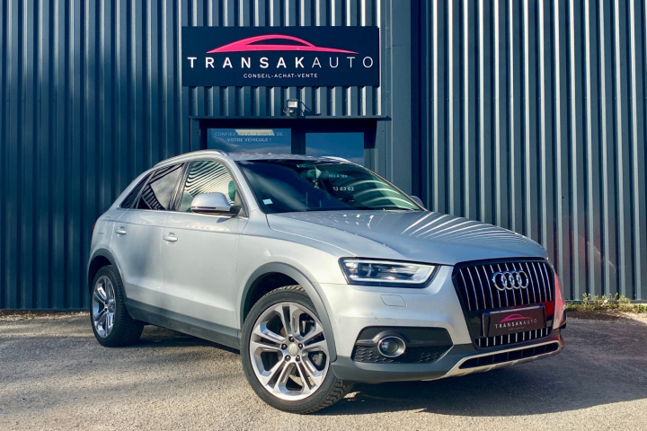 AUDI Q3